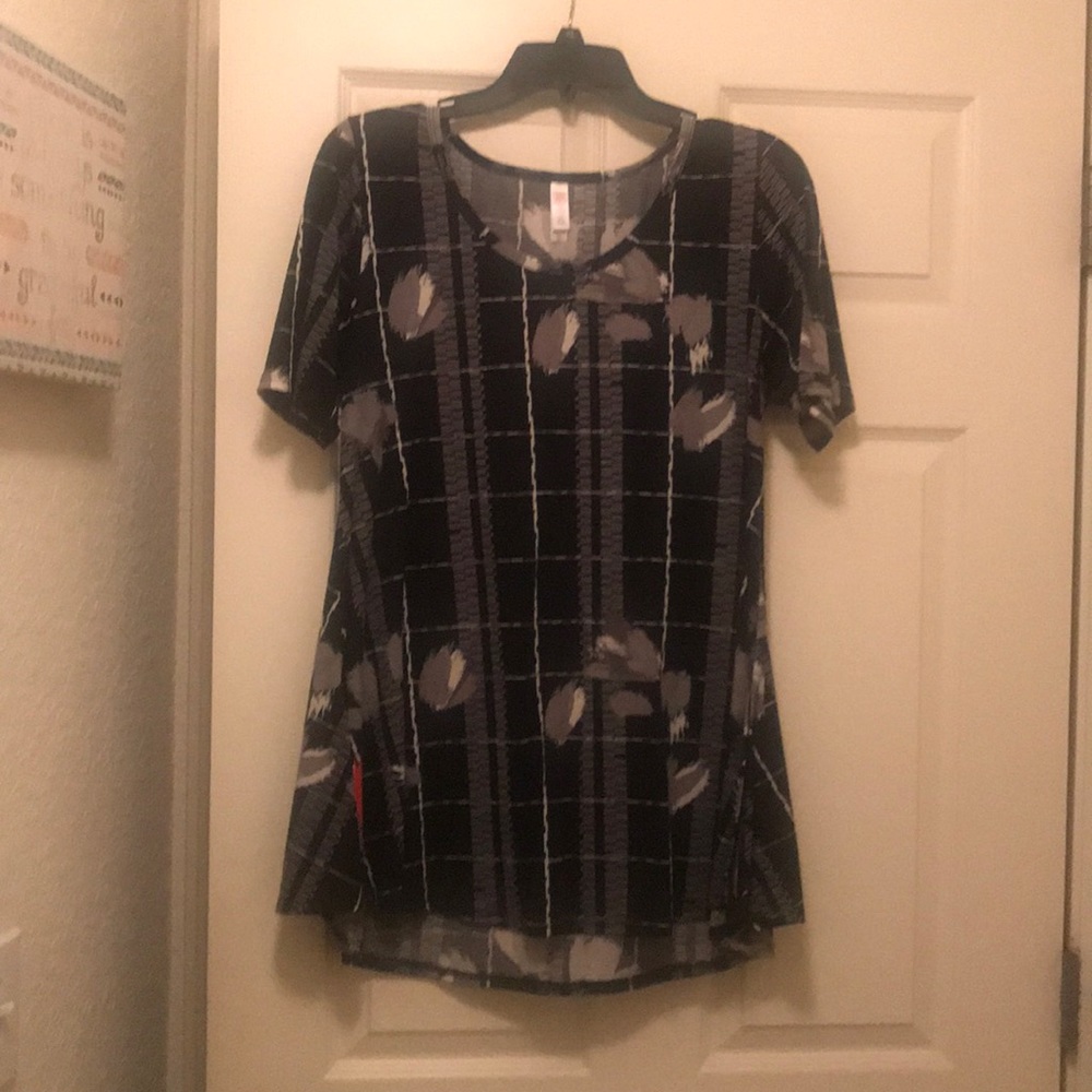 LulaRoe Perfect T